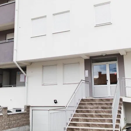 Apartment Class
